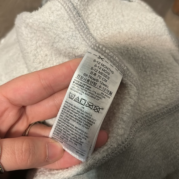 3/15 Baby GAP zip up hoodie size 6-12 Months - Picture 6 of 6